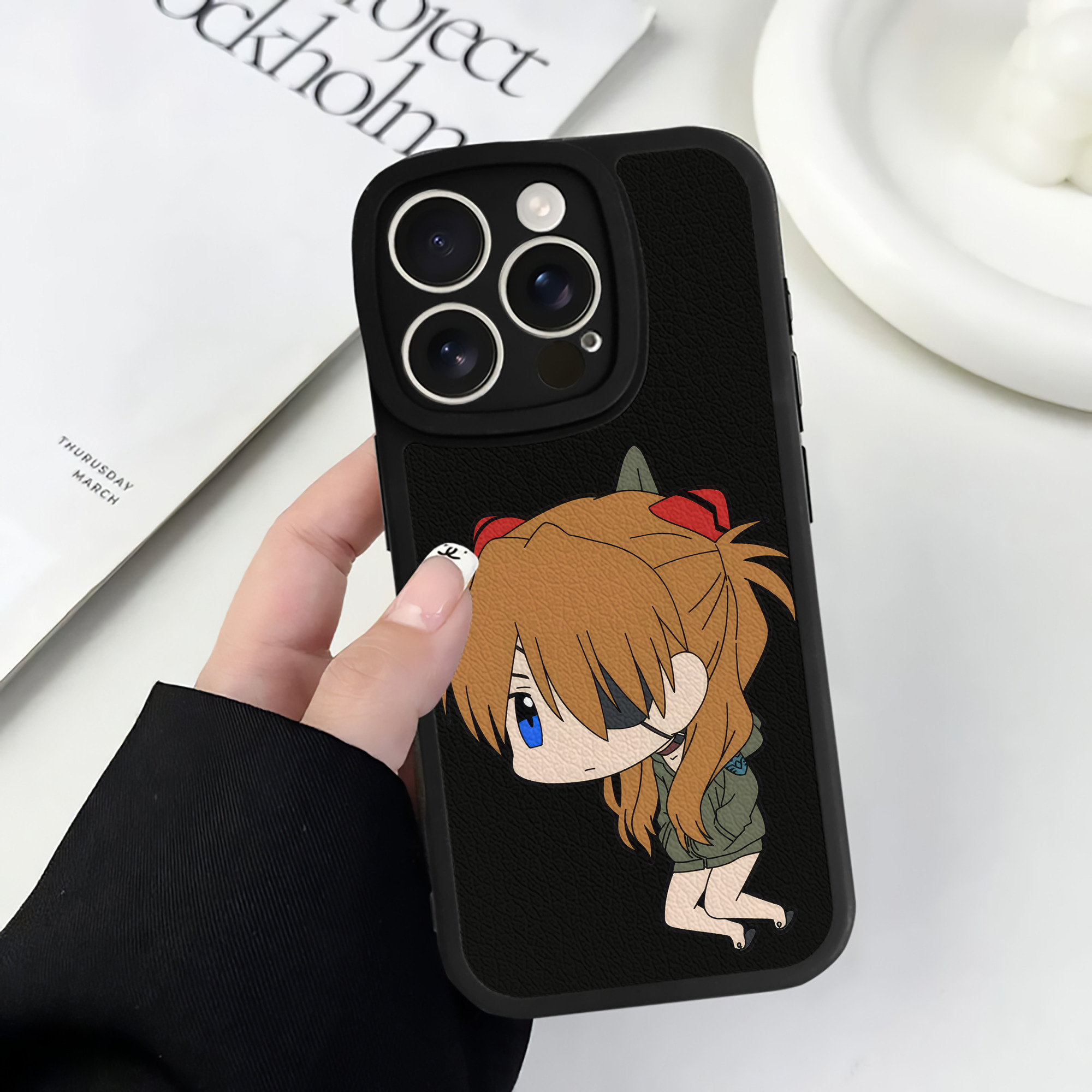 （画像用） EVA 新世紀エヴァンゲリオン 【iPhone 16シリーズ対応】シリコンスマホケース（レザー調） 材質：シリコン